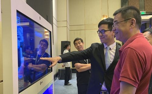 天馬行空 斑馬倉泛家居產(chǎn)業(yè)數(shù)字化峰會 智能整裝或?qū)⒁I(lǐng)行