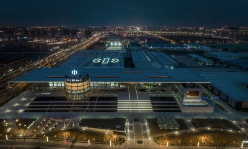 高合按下加速鍵 三萬多粉絲等待試駕，年底門店超百家